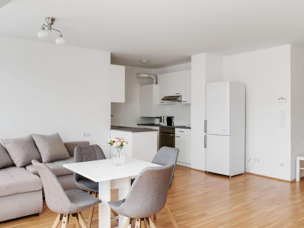 Elegant Apartment In Vienna With Patio Zewnętrze zdjęcie